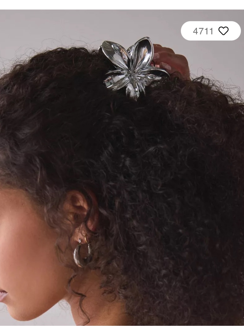 Aria Flower Claw Hair Clip